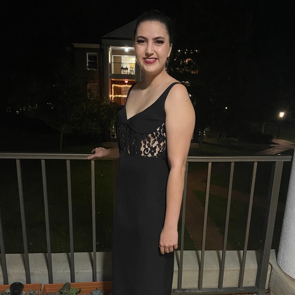 Meet your Posher, Cadie